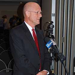 Leyonhjelm: Armed with facts